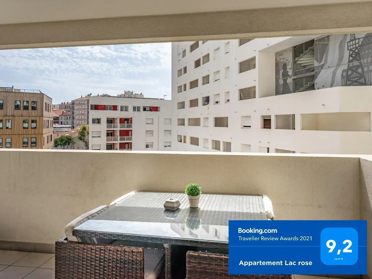 Appartement Lac rose - Parking, Métro, jusqu'à 4 personnes Marseille