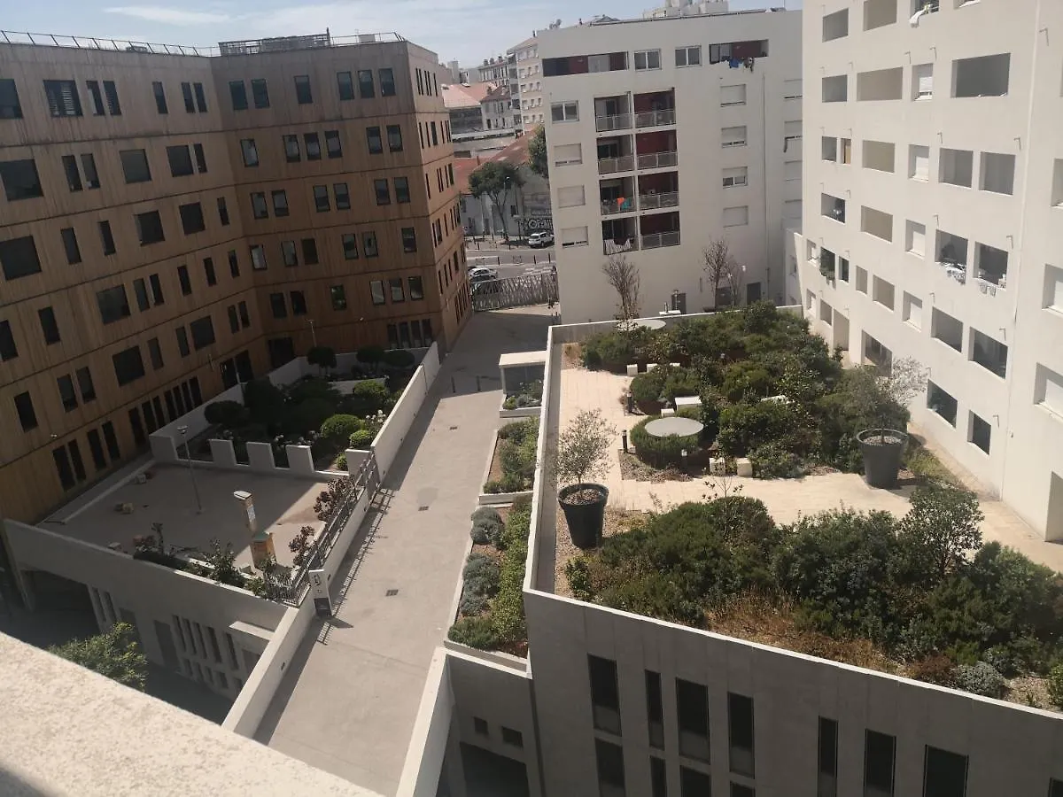 Appartement Lac rose - Parking, Métro, jusqu'à 4 personnes Marseille