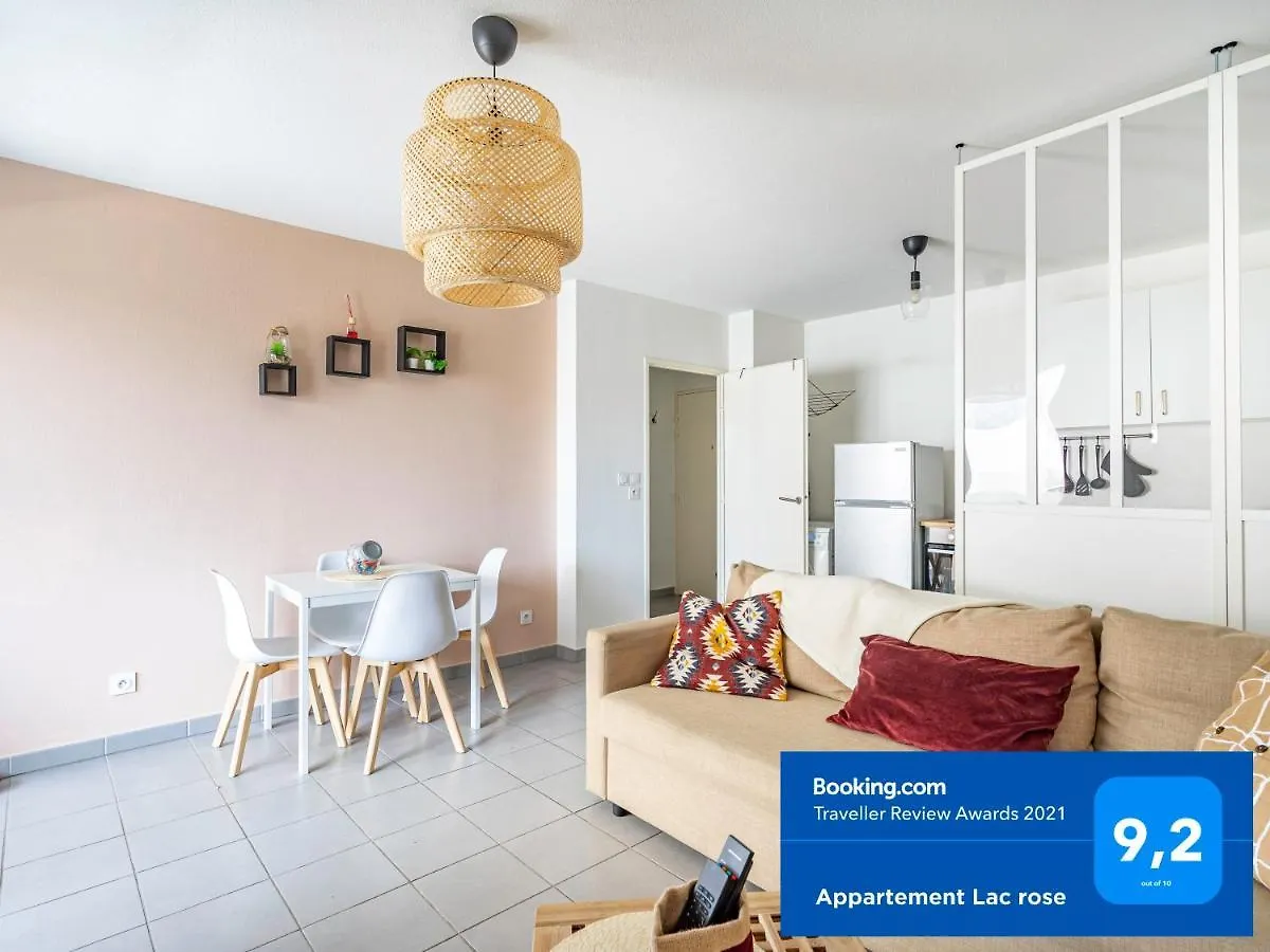 Appartement Lac rose - Parking, Métro, jusqu'à 4 personnes Marseille